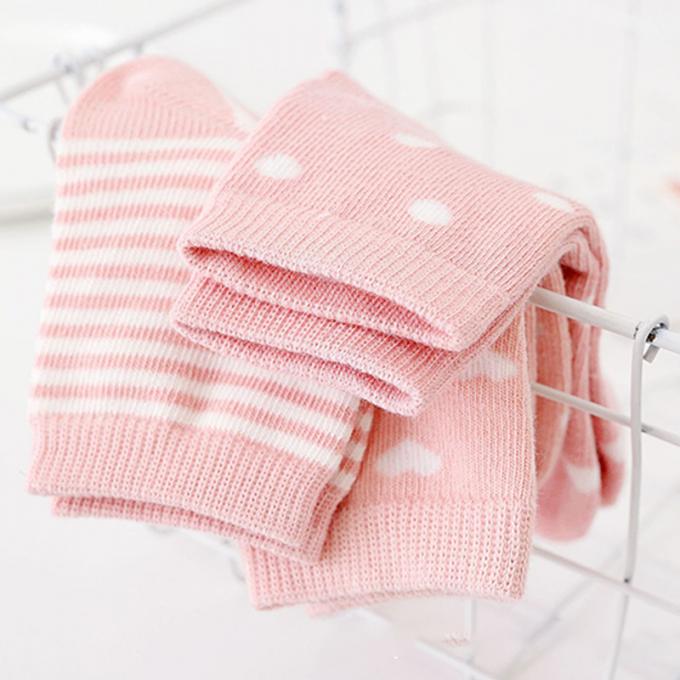Носки младенца Newborn хлопка хлопка носков ребенка мультфильма носков младенца милого сумасшедшего смешного Newborn изготовленные на заказ