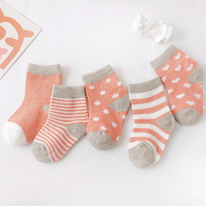Носки младенца Newborn хлопка хлопка носков ребенка мультфильма носков младенца милого сумасшедшего смешного Newborn изготовленные на заказ